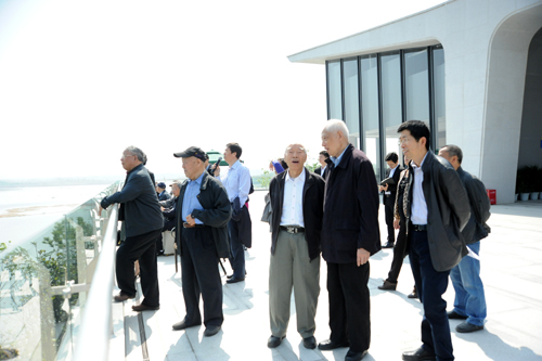 1462755593843065365.jpg 201656162516474.jpg