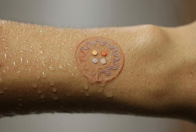 1480030609359016636.jpg DVQd-fxyawmn9996329.jpg