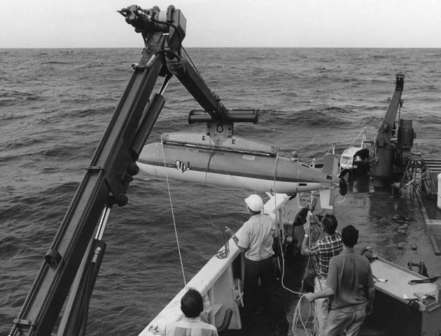 1482108565015076233.jpg gk0X-fxytqax6561267.jpg