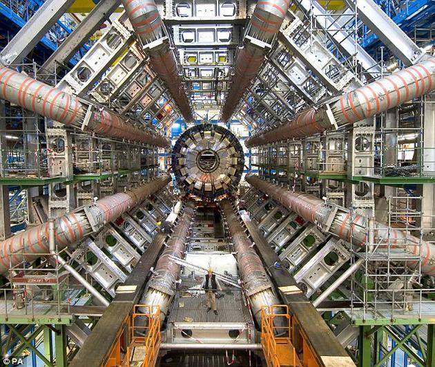 1488846344937025221.jpg Yyq6-fycapec2520622.jpg