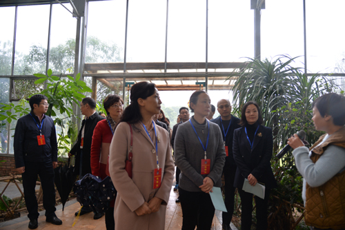 1509663818453083039.jpg 2017112141124924.jpg