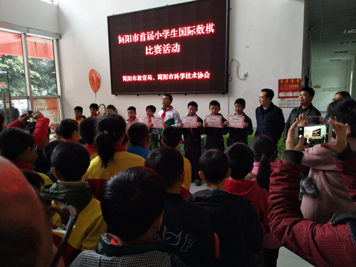 1512348788234061473.jpg 2017113093539968.jpg