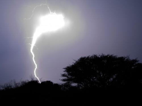 1521161016484022753.jpg hO9o-fyscsmv9580978.jpg