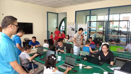 1528851180328032828.png 20186121765734.png