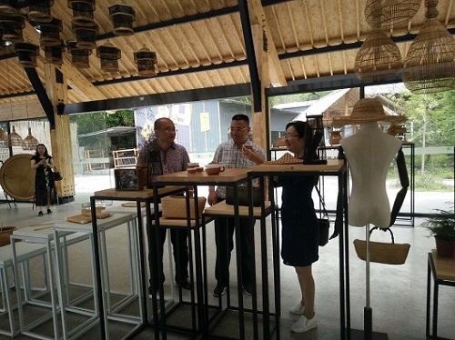 1529456497812095038.jpg 2018619171524184.jpg