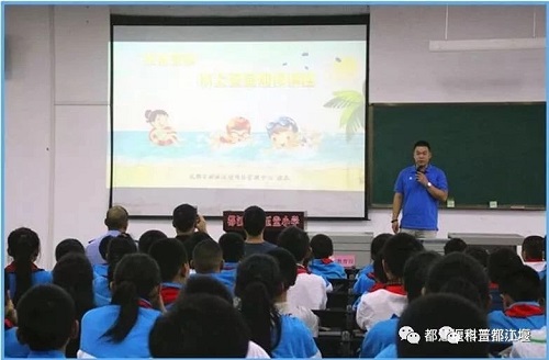 1529542673234065382.jpg 201862017744101.jpg