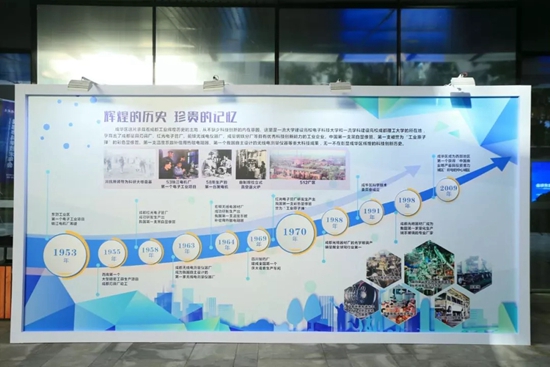 1537595490953003830.jpg 640.webp.jpg