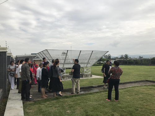 1538096760062056448.jpg 201892715748915.jpg