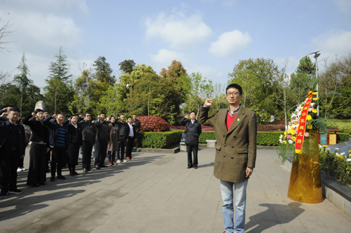 1554686190671033896.jpg 201944152531836.jpg