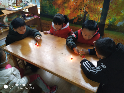 1602668694219080238.png 买实体店.png