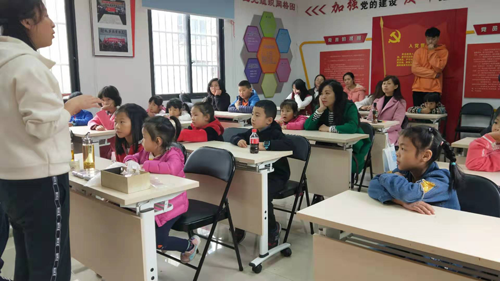 1602730921000016002.png 采访今年.png