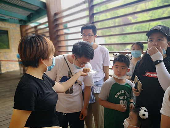 1602735481344098866.png 098809.png