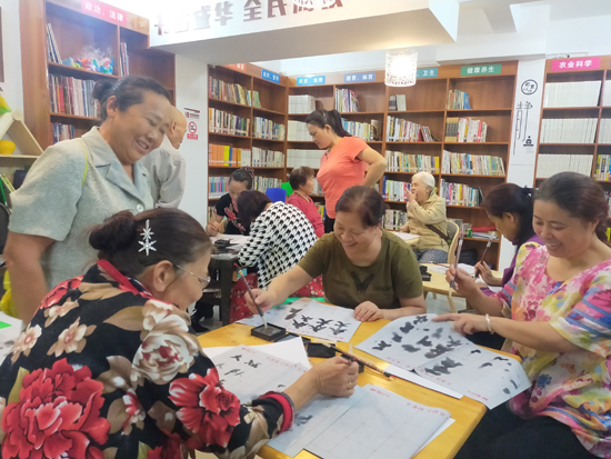 1634209851591042115.jpg 3.jpg