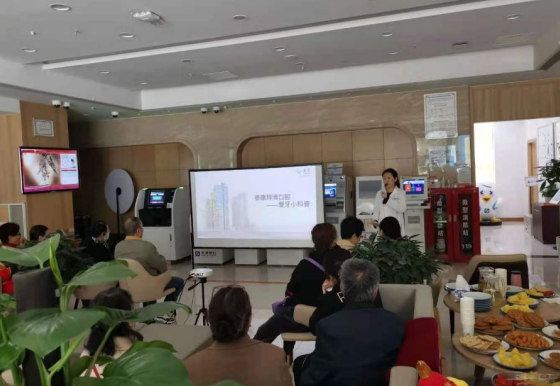 1634214688799000192.png image.png