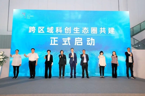 1745889839046094006.jpg 1745720442931069939.jpg