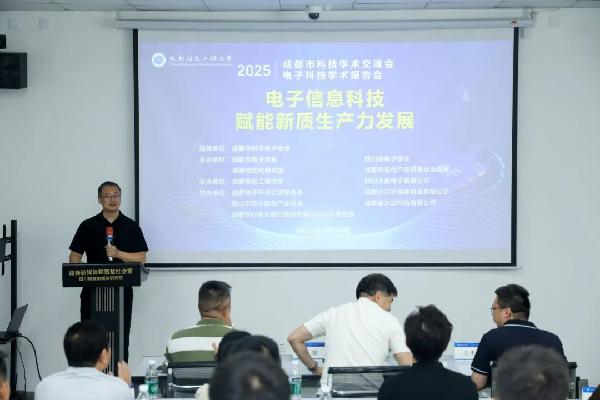 1752541788956061620.jpg ed84ead802f24de7a85289dbd99a5c53.jpg